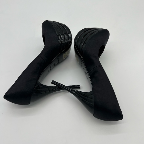 Bebe Riley Black Satin Heels Size 7 - Picture 6 of 13